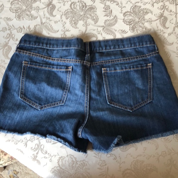 3 pairs of Old Navy Shorts - Picture 6 of 6